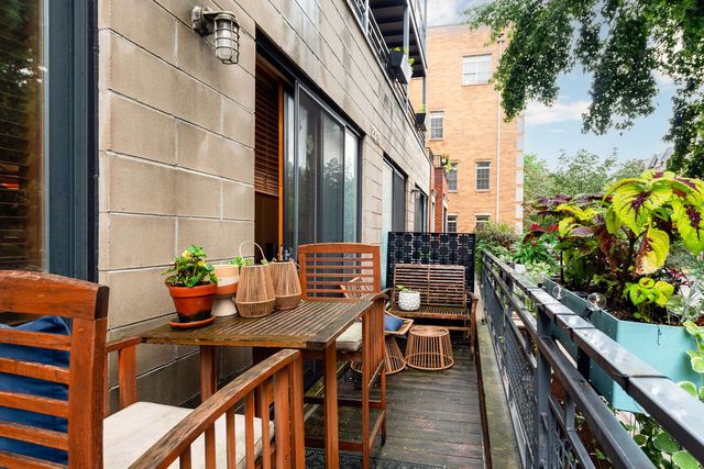 2315 W Wabansia Avenue 1E, Chicago, IL 60647