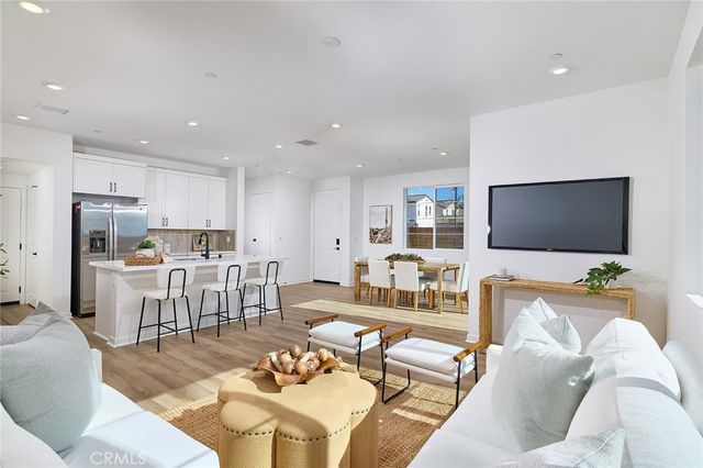 16557 Stone Pine Lane, Fontana, CA 92336