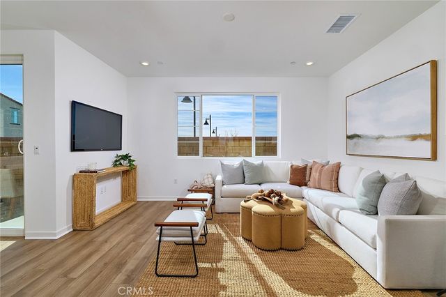 16557 Stone Pine Lane, Fontana, CA 92336