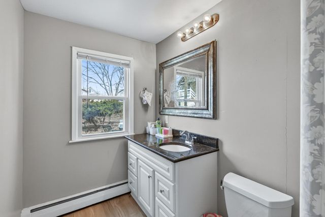 349 15th Avenue NE, Minneapolis, MN 55413