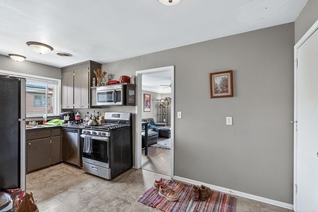 349 15th Avenue NE, Minneapolis, MN 55413