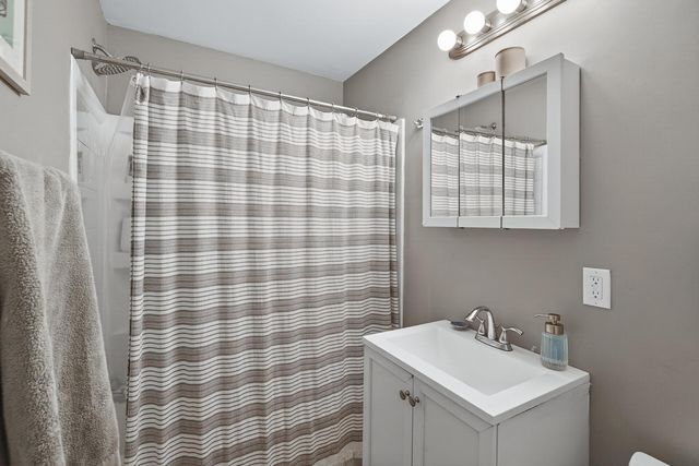 349 15th Avenue NE, Minneapolis, MN 55413