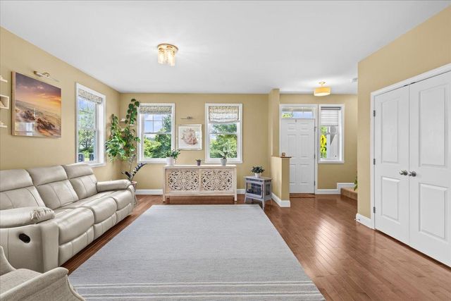 462 Zephyr Road, Williston, VT 05495