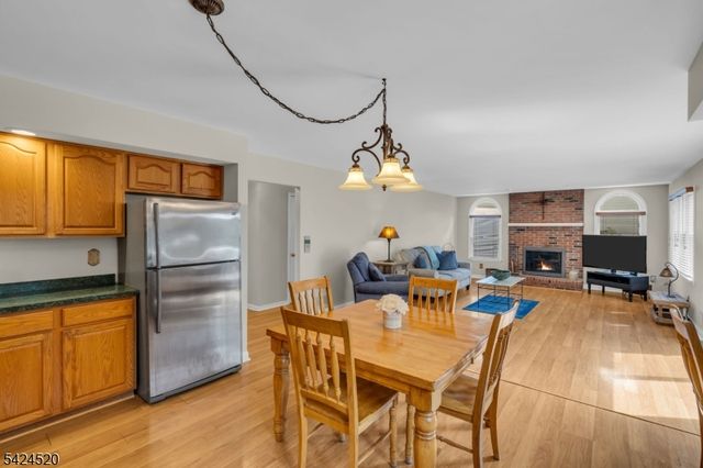 17 Revere St, Bridgewater Twp., NJ 08807