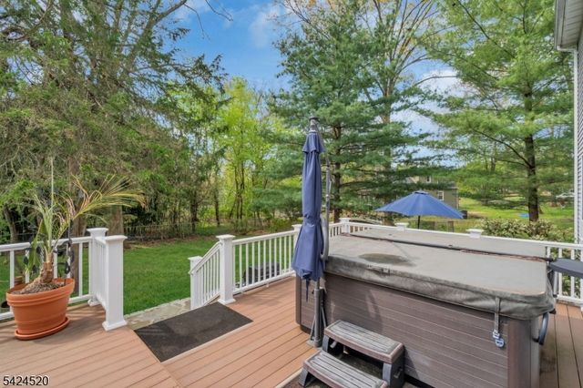17 Revere St, Bridgewater Twp., NJ 08807
