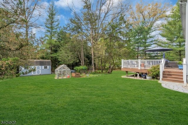 17 Revere St, Bridgewater Twp., NJ 08807