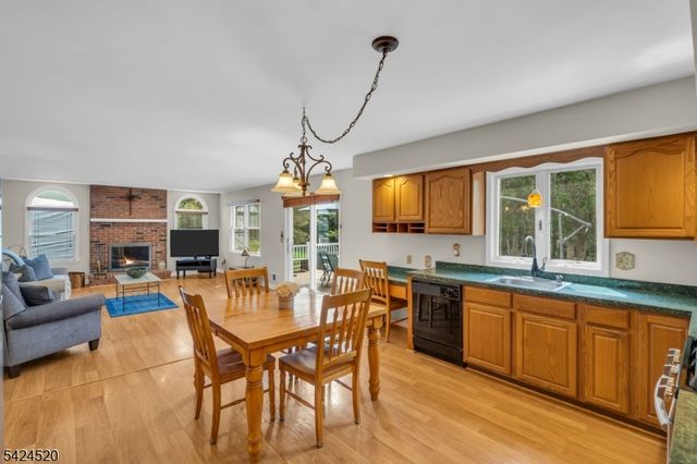17 Revere St, Bridgewater Twp., NJ 08807
