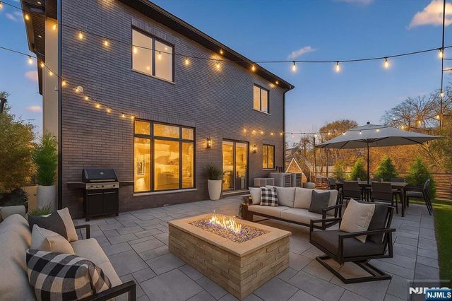 61 Edgewater Road, Cliffside Park, NJ 07010