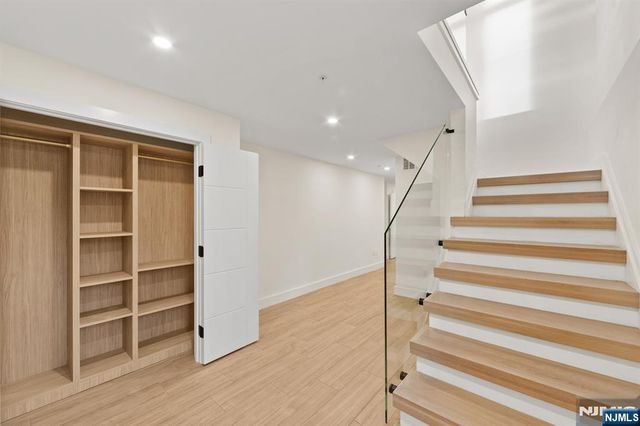 61 Edgewater Road, Cliffside Park, NJ 07010