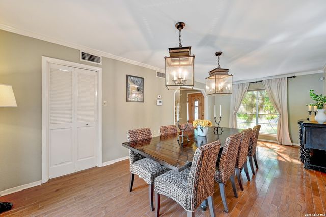 13003 chateau forest, San Antonio, TX 78230