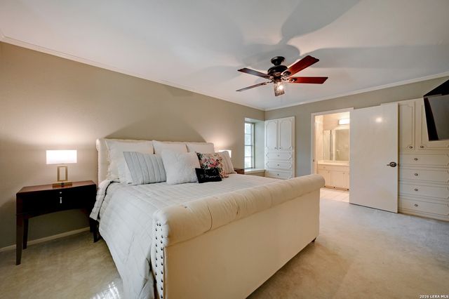 13003 chateau forest, San Antonio, TX 78230