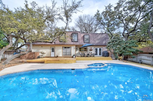 13003 chateau forest, San Antonio, TX 78230