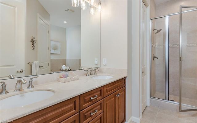 5781 Cape Harbour DR 1405, Cape Coral, FL 33914