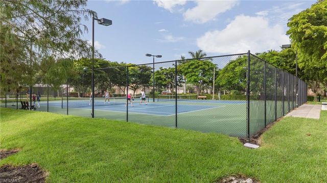 5781 Cape Harbour DR 1405, Cape Coral, FL 33914