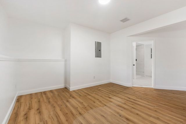 85 Jewell St, Mansfield, MA 02048