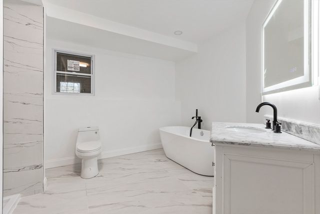 85 Jewell St, Mansfield, MA 02048