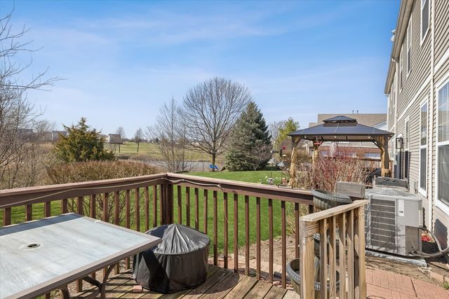 16224 Golfview Drive, Lockport, IL 60441