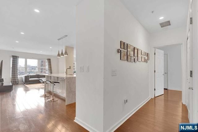 331 Promenade, Edgewater, NJ 07020