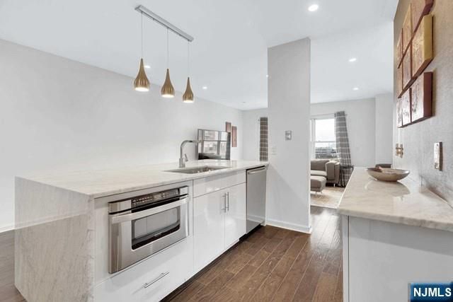 331 Promenade, Edgewater, NJ 07020