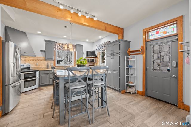 278 Thompsonville Road, Suffield, CT 06078