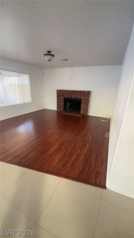 9428 Salt Water Court, Las Vegas, NV 89117