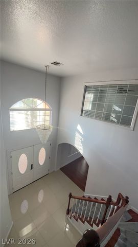 9428 Salt Water Court, Las Vegas, NV 89117