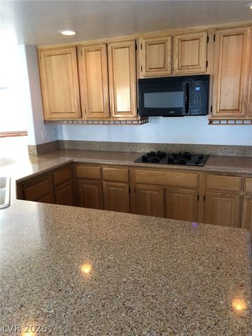 9428 Salt Water Court, Las Vegas, NV 89117