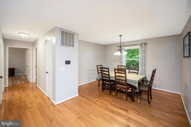 679 CROPP RD, Fredericksburg, VA 22406