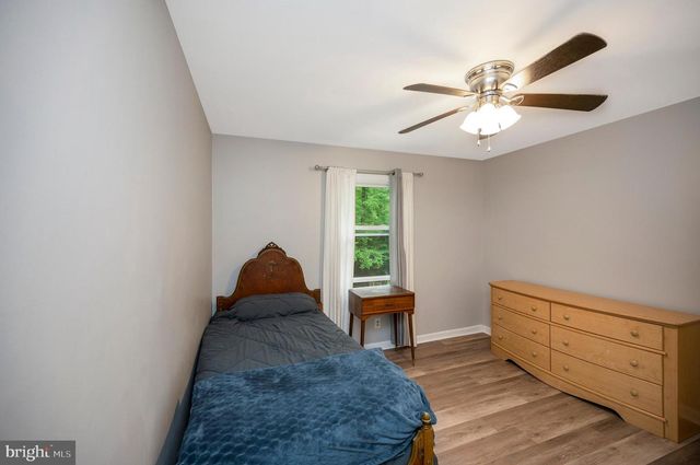 679 CROPP RD, Fredericksburg, VA 22406