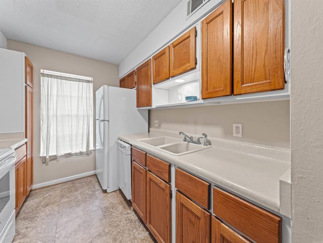 116 Emperado, Hot Springs Village, AR 71909