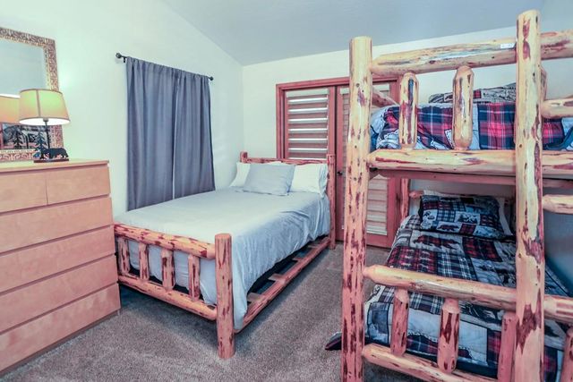 42638 Moonridge Road, Big Bear, CA 92315