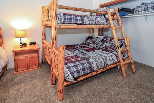 42638 Moonridge Road, Big Bear, CA 92315