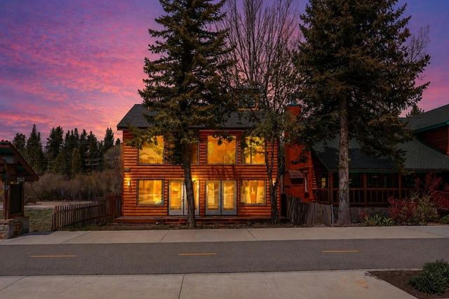 42638 Moonridge Road, Big Bear, CA 92315