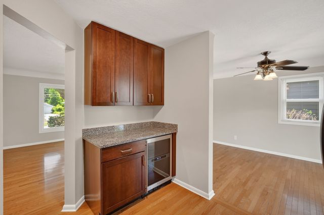 7205 Maple Drive, Urbandale, IA 50322