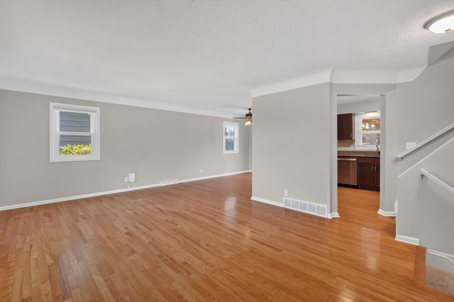 7205 Maple Drive, Urbandale, IA 50322