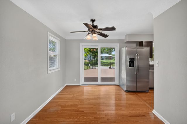 7205 Maple Drive, Urbandale, IA 50322
