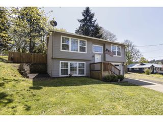 885 Sw PIONEER Dr, Willamina, OR 97396