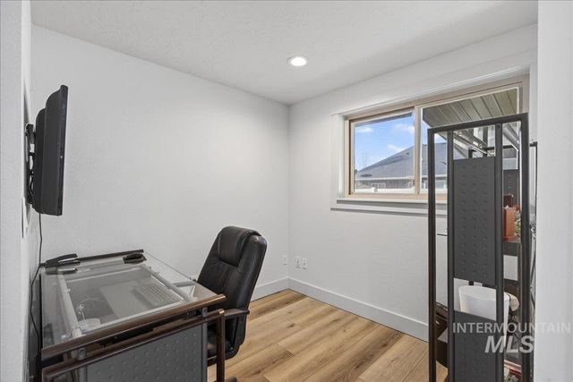 4393 N Edelweiss St., Boise, ID 83713