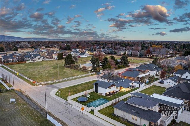 4393 N Edelweiss St., Boise, ID 83713