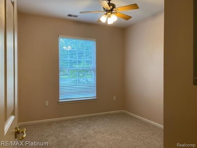 1105 S Rial Lake Dr. 45, Howell, MI 48843