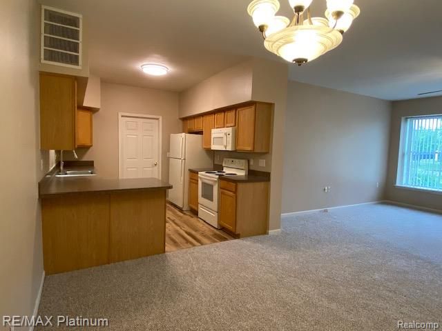 1105 S Rial Lake Dr. 45, Howell, MI 48843