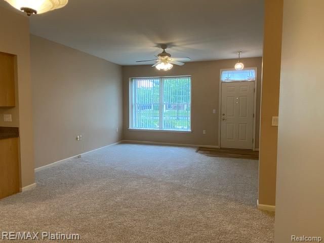 1105 S Rial Lake Dr. 45, Howell, MI 48843