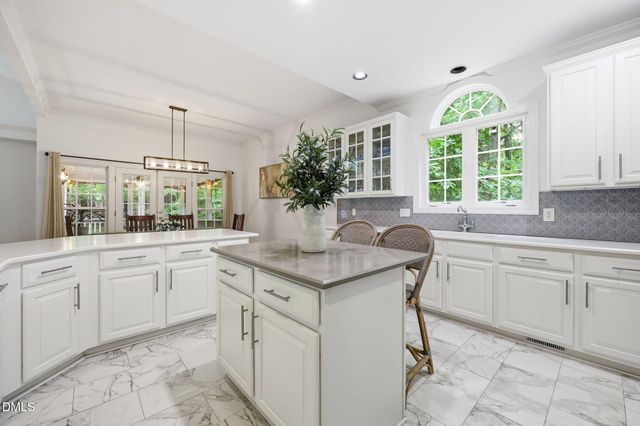 1008 Old Meetinghouse Way, Raleigh, NC 27615