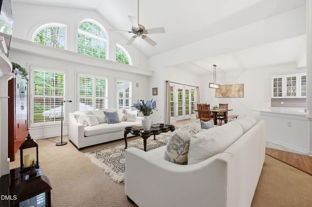 1008 Old Meetinghouse Way, Raleigh, NC 27615