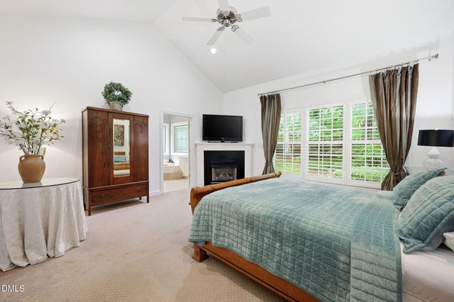 1008 Old Meetinghouse Way, Raleigh, NC 27615