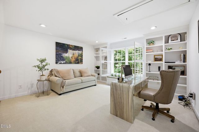 1008 Old Meetinghouse Way, Raleigh, NC 27615