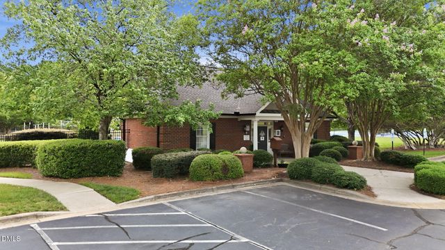 1008 Old Meetinghouse Way, Raleigh, NC 27615
