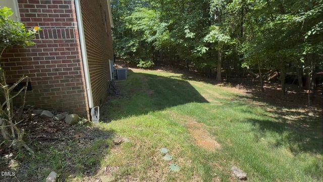 1008 Old Meetinghouse Way, Raleigh, NC 27615