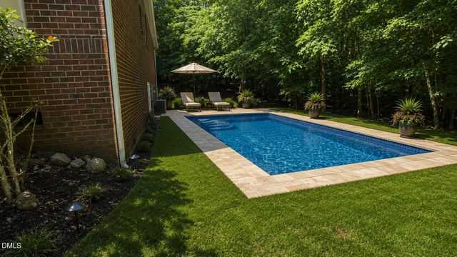 1008 Old Meetinghouse Way, Raleigh, NC 27615
