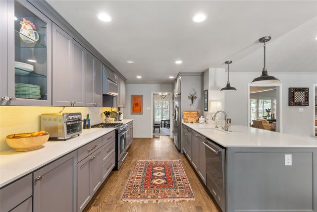 7138 Grand Oaks Road, Dallas, TX 75230